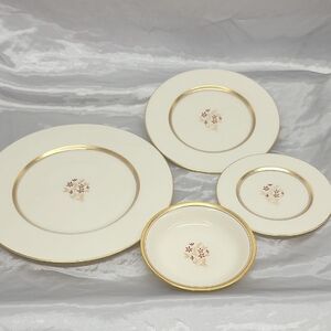 Lenox Nydia P-419-W 4 Piece Place Setting With Finger Bowl Retired
